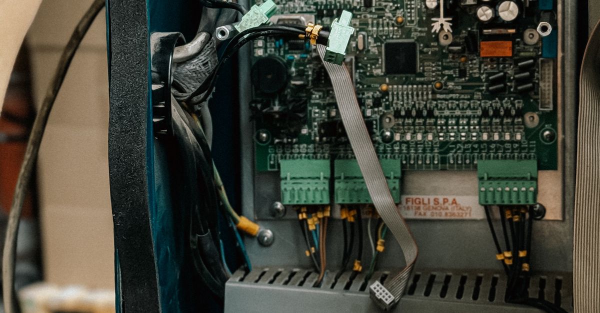 Essential Components of an Energy Efficient Electrical Design