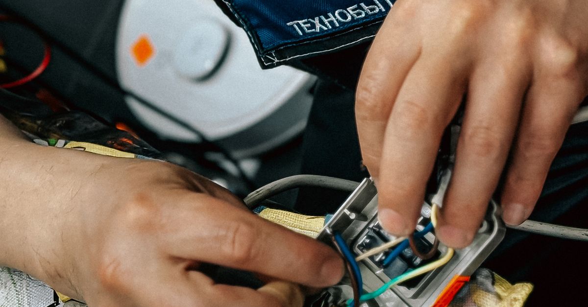 Essential Skills Gained Through Nationally Recognised Training for Electricians