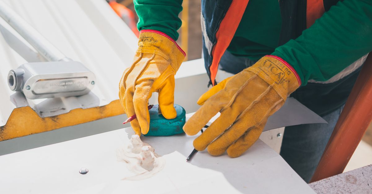 Exploring Funded Training Options for Future Commercial Electricians