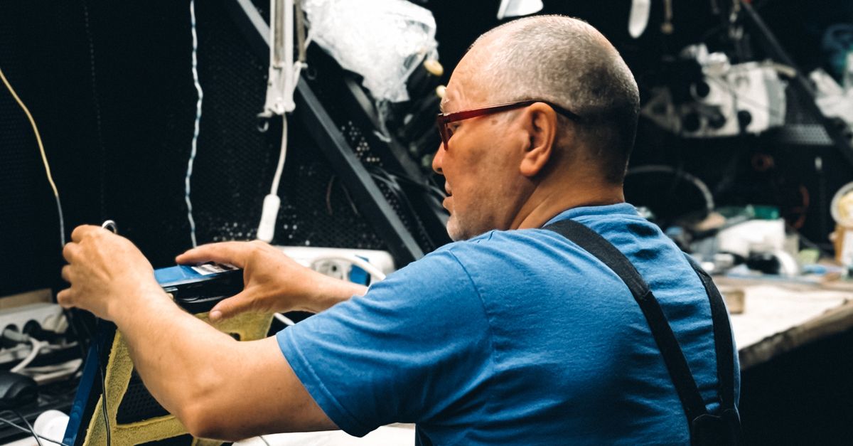 Exploring the Australian Qualifications Framework for Electricians