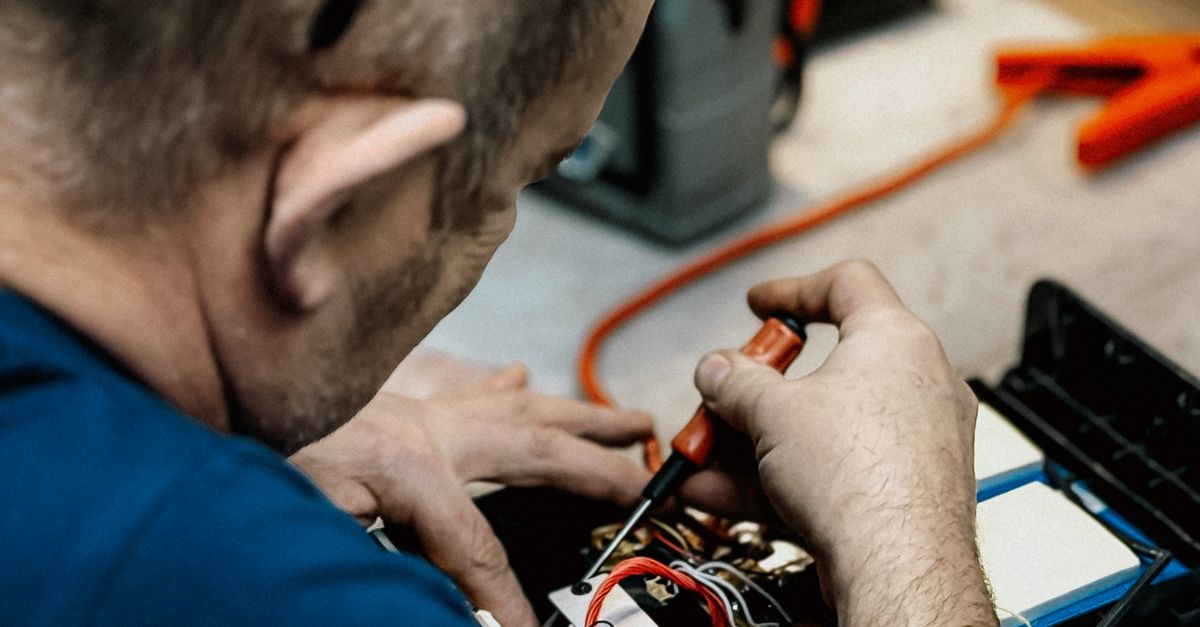 Finding Trustworthy Electricians through Genuine Customer Experiences