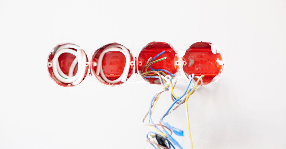 Networking Opportunities Through CPD Events for Electricians